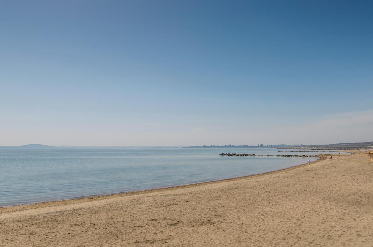 Апартаменти Ивайло / Ivaylo Apartments Burgas Bagian luar foto