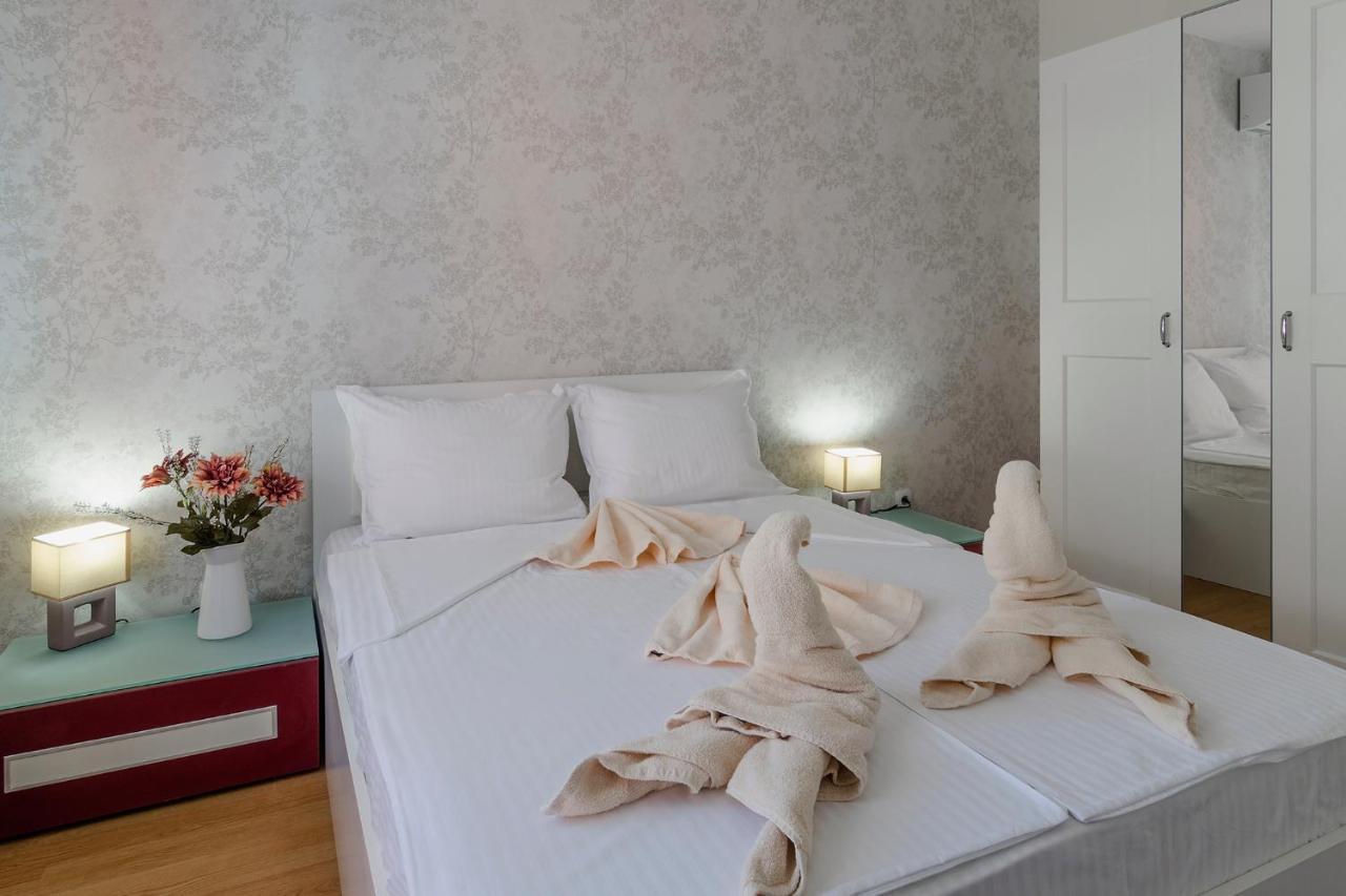 Апартаменти Ивайло / Ivaylo Apartments Burgas Bagian luar foto
