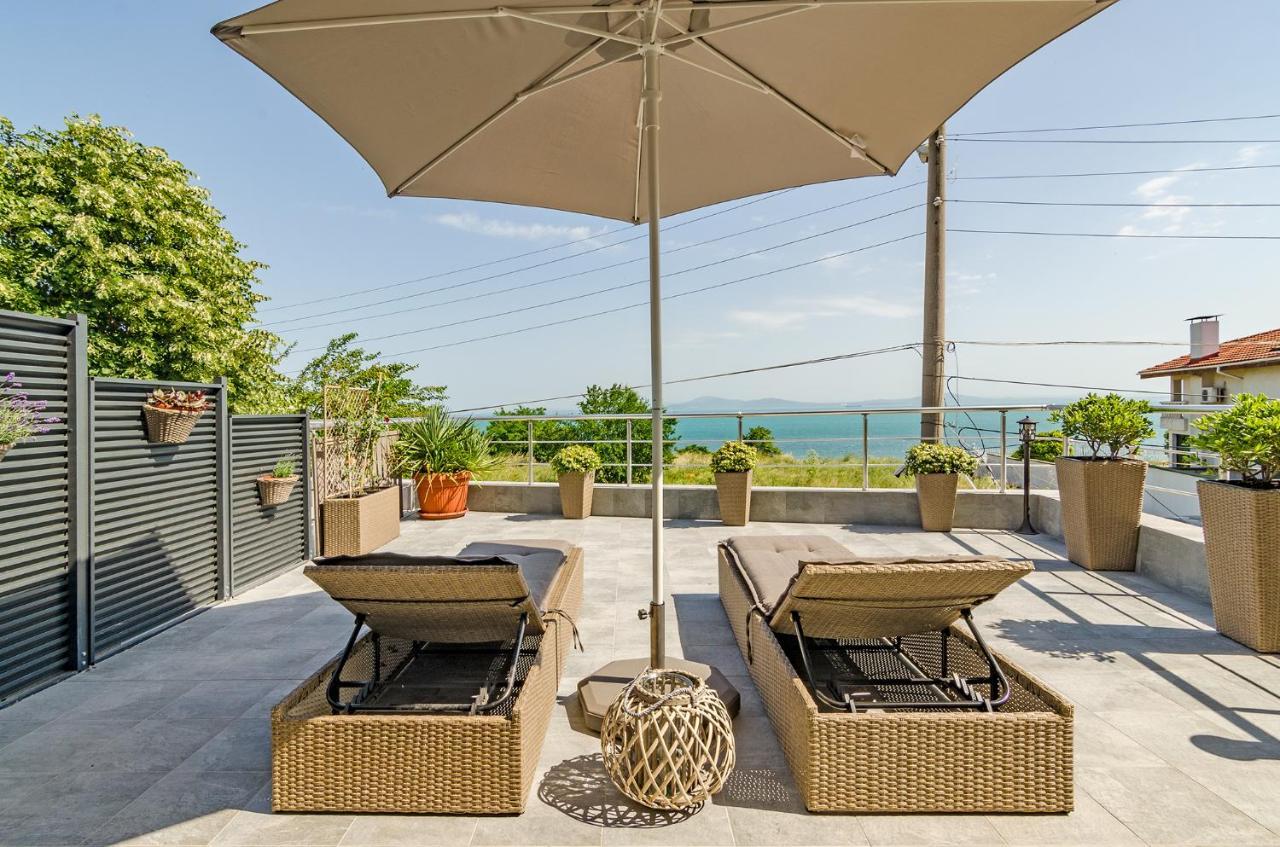 Апартаменти Ивайло / Ivaylo Apartments Burgas Bagian luar foto