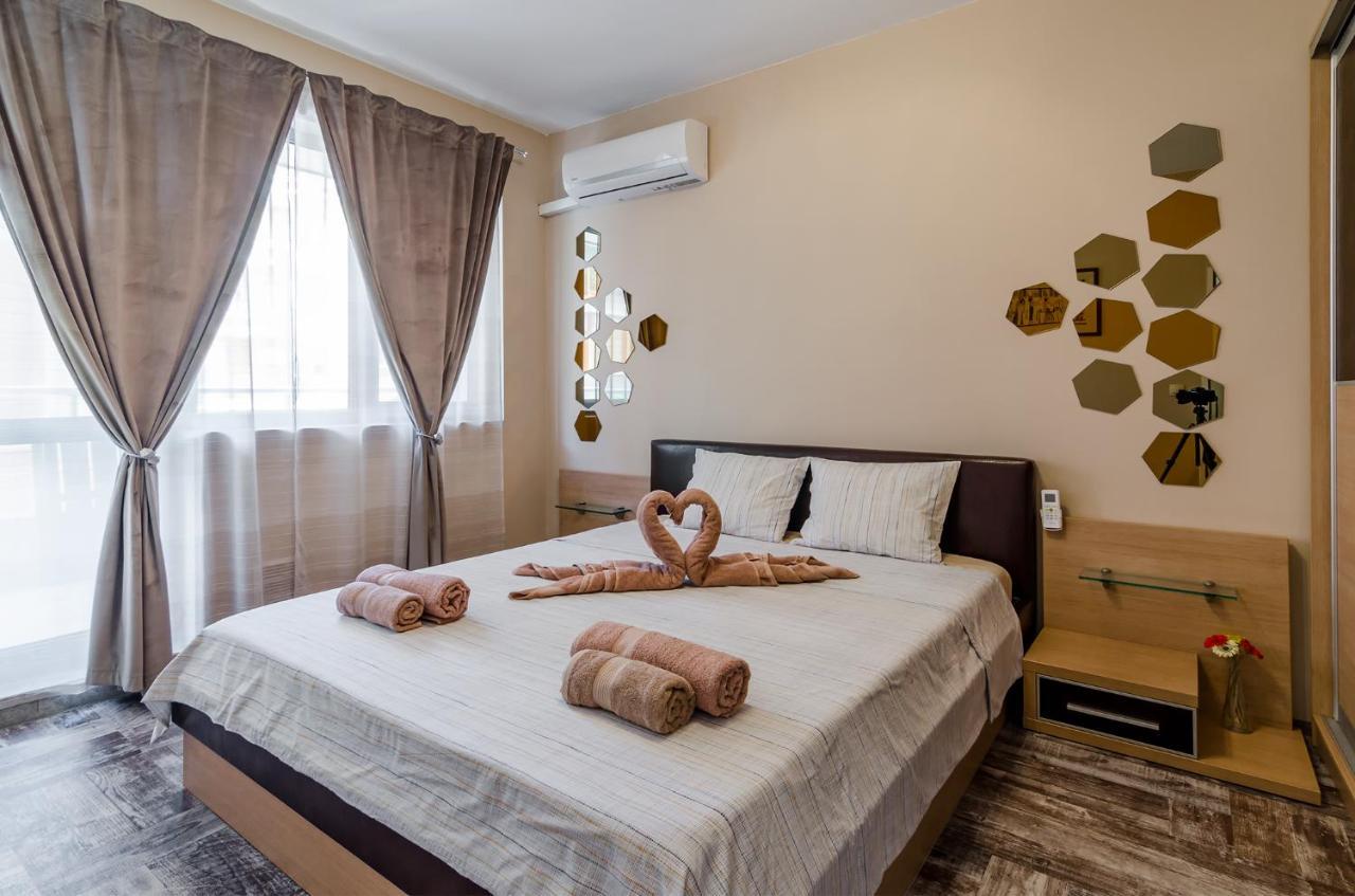 Апартаменти Ивайло / Ivaylo Apartments Burgas Bagian luar foto
