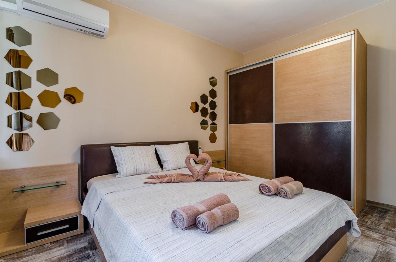 Апартаменти Ивайло / Ivaylo Apartments Burgas Bagian luar foto