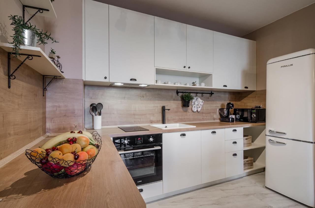 Апартаменти Ивайло / Ivaylo Apartments Burgas Bagian luar foto